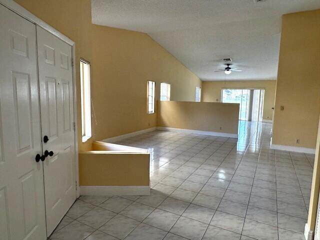 10020 Country Brook Rd in Boca Raton, FL - Building Photo - Building Photo