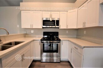 1346 Lois Ln in Suisun City, CA - Building Photo - Building Photo