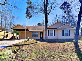 10432 Royal Andrews Dr, Unit 1045 in Conroe, TX - Building Photo