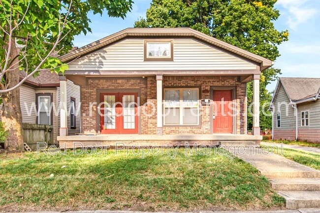 property at 714 N Tremont St