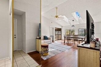 8006 Picketts Ct in Spring Hill, FL - Building Photo - Building Photo