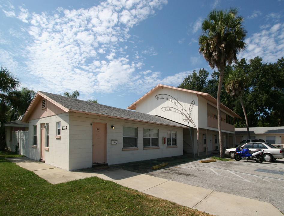 Coastwood Apartments in Sarasota, FL - Building Photo