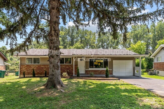 property at 2372 Collett Dr
