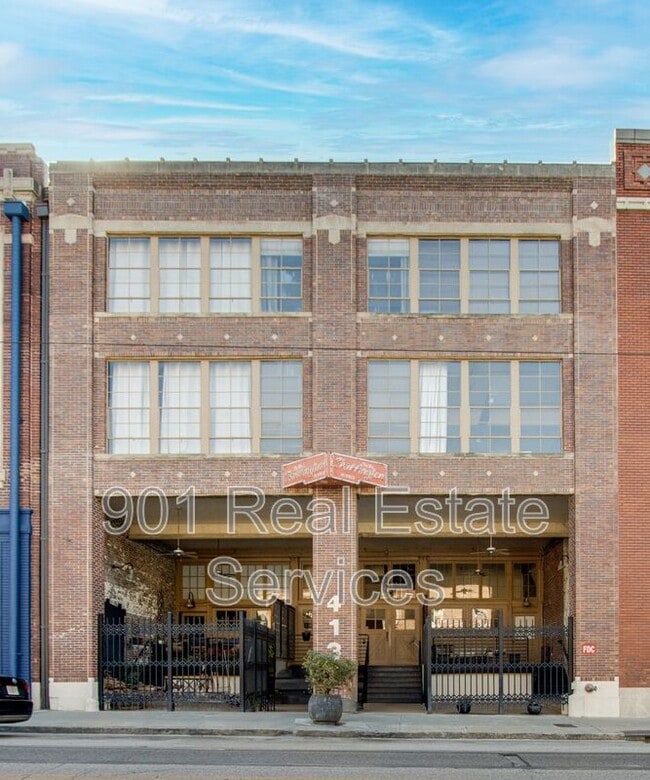413 S Main St in Memphis, TN - Building Photo - Building Photo
