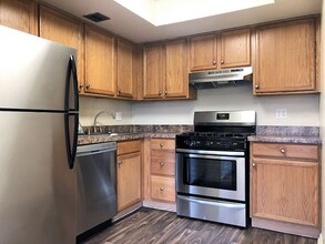 Woodbourne Apartments in Levittown, PA - Foto de edificio - Building Photo