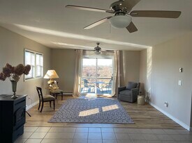 387 Eichybush Rd, Unit Apt. 3 in Kinderhook, NY - Building Photo