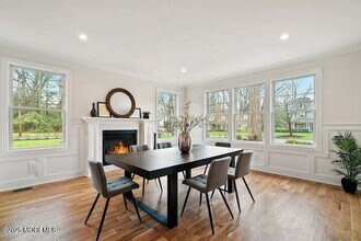 40 Circle Dr in Rumson, NJ - Building Photo - Building Photo