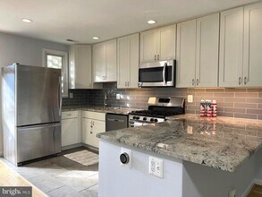 108 G St SW in Washington, DC - Building Photo - Building Photo