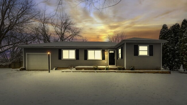 property at 1289 Community Park Dr