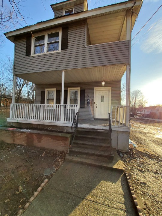 188 W Grand Ave in Rahway, NJ - Building Photo