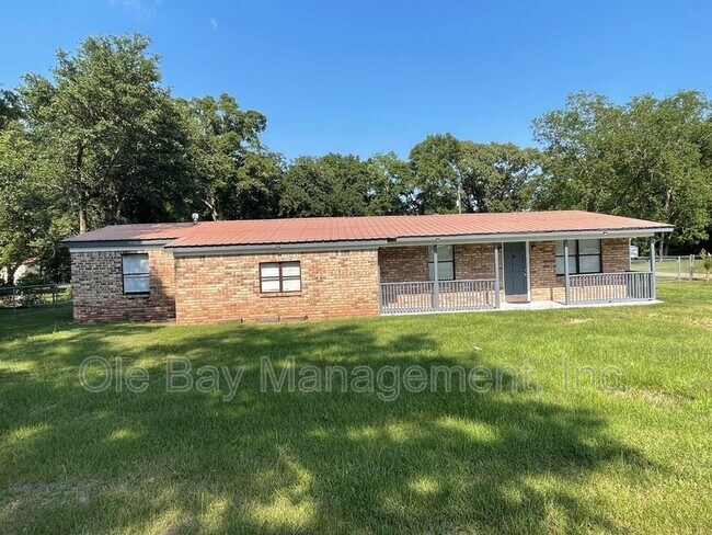 property at 4601 Bush Ln