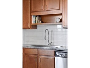 15 E Franklin Ave in Minneapolis, MN - Foto de edificio - Building Photo