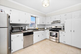 16743 Paxton Ave in Tinley Park, IL - Building Photo - Building Photo