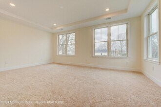 8 Raritan Ave in Keyport, NJ - Building Photo - Building Photo