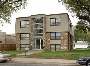 4150 Thomas Ave N in Minneapolis, MN - Building Photo - Building Photo