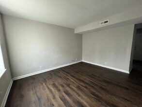 2541 Highland Trace Dr in Nashville, TN - Building Photo - Building Photo