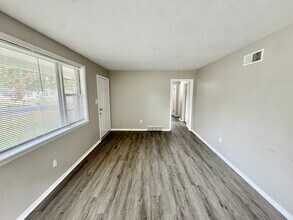 3008 Dearing Rd in Memphis, TN - Building Photo - Building Photo