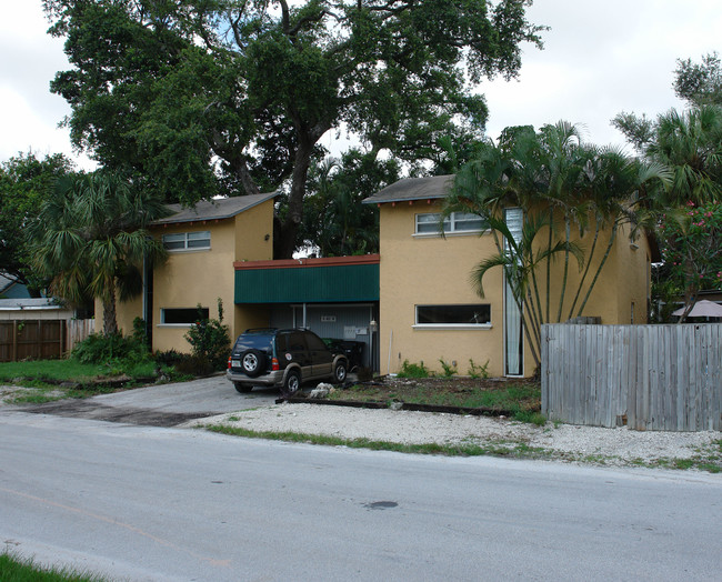 411 SW 8th Ave in Fort Lauderdale, FL - Building Photo - Building Photo