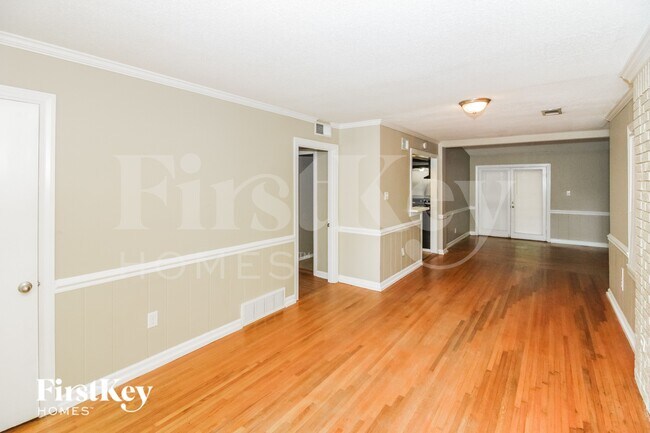 1307 S White Station Rd in Memphis, TN - Building Photo - Building Photo