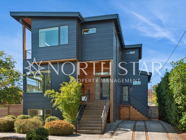 property at 5805 NE 32nd Pl