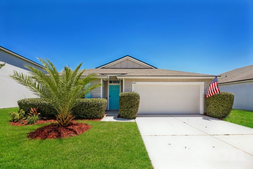 95167 Timberlake Dr in Fernandina Beach, FL - Building Photo