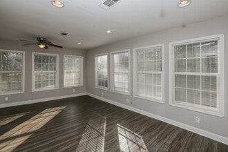 218 Shenandoah Rd N in Brandon, MS - Building Photo - Building Photo