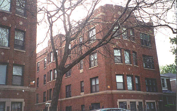 8911-8921 S Justine St in Chicago, IL - Building Photo