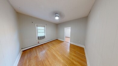 76 Fremont St, Unit 76 in Somerville, MA - Building Photo - Building Photo