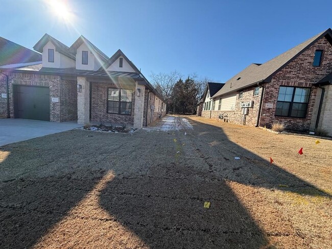 4113 Abbey Pk Dr in Edmond, OK - Building Photo - Building Photo