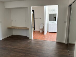 2315 Bonillo Dr in San Diego, CA - Building Photo - Building Photo
