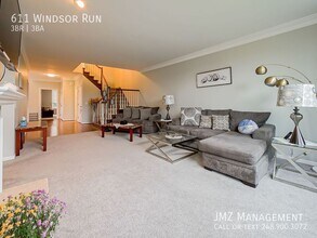611 Windsor Run in Bloomfield Hills, MI - Building Photo - Building Photo