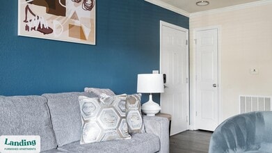 210 Hillwood Blvd in Murfreesboro, TN - Foto de edificio - Building Photo