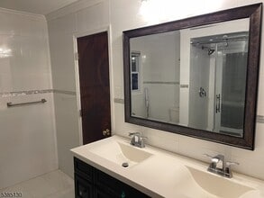 115 Northfield Rd in Parsippany Troy Hills, NJ - Building Photo - Building Photo