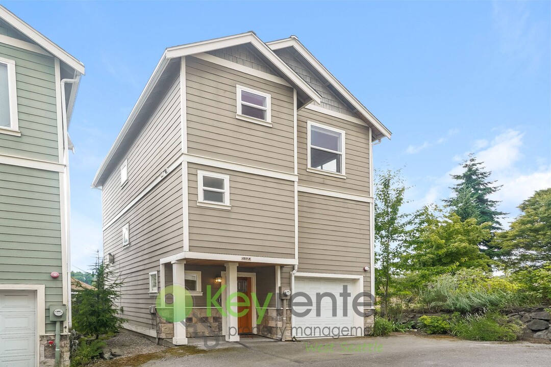 1511 23rd Ave S in Seattle, WA - Building Photo