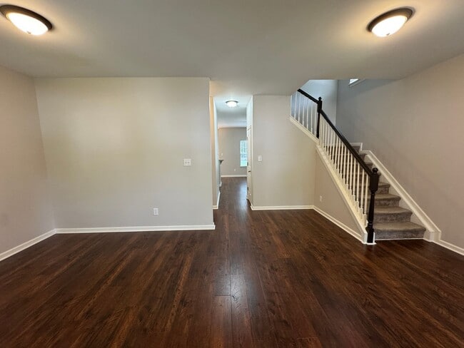 16121 Wrights Ferry Rd in Charlotte, NC - Building Photo - Building Photo