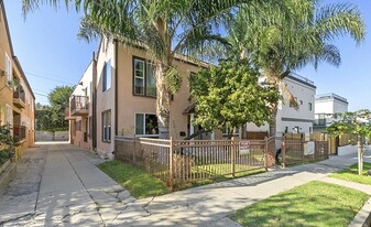 1259 S Plymouth Blvd, Unit 1259 Apartments