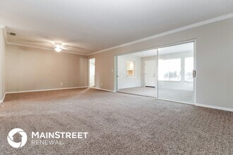 5718 Dalton Ct in New Port Richey, FL - Foto de edificio - Building Photo