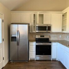 409 Maple Row in Denison, TX - Building Photo - Building Photo