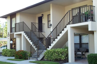 4440 Chantelle Dr in Naples, FL - Building Photo - Building Photo