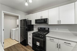 Town Square Apartments in Bentonville, AR - Building Photo - Building Photo