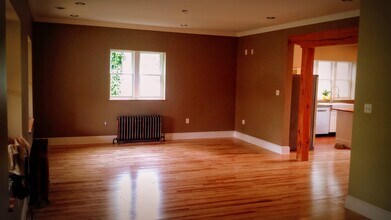 203 Robertson Ave in Charlottesville, VA - Building Photo - Building Photo