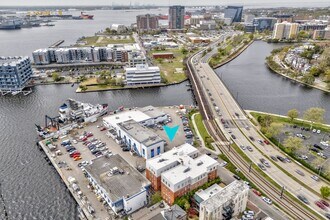 429 W York St in Norfolk, VA - Building Photo - Building Photo