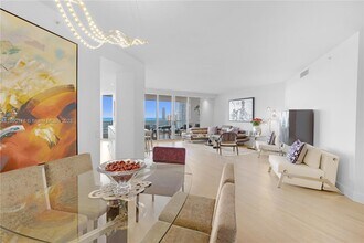 21050 Point Pl, Unit 1806 in Aventura, FL - Building Photo - Building Photo