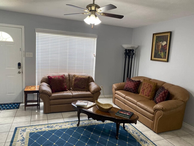 5013 Wingfoot Ln in Corpus Christi, TX - Building Photo - Building Photo