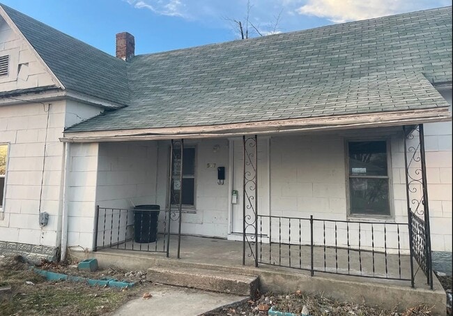 property at 527 W Pearson St