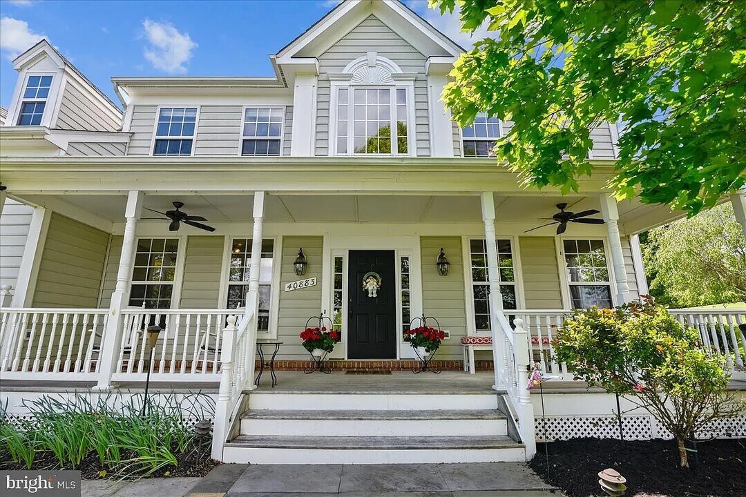 40883 Meadow Vista Pl in Lovettsville, VA - Building Photo