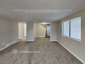 725 Eldora Pl, Unit 30-202X in Longmont, CO - Foto de edificio - Building Photo