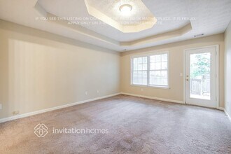 5280 Gable Ridge Way in Sugar Hill, GA - Foto de edificio - Building Photo