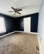 215 S Kosciusko St in Jacksonville, IL - Building Photo - Building Photo