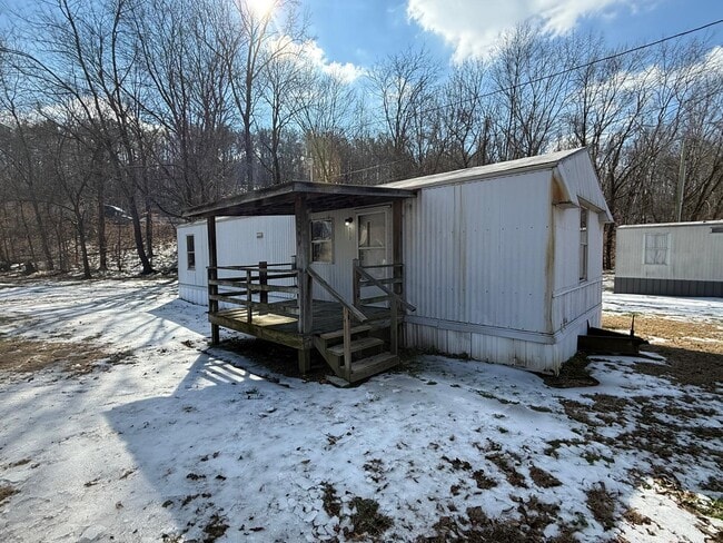 property at 773 Barren Hollow Rd